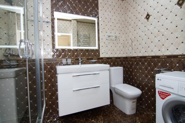 Двухкомнатная квартира с высококлассной отделкой и видом — фото 4